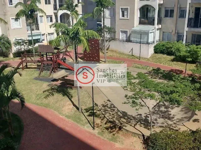 Apartamento 2 quartos e 2 banheiros, à venda, no bairro Sítio da Figueira em São Paulo