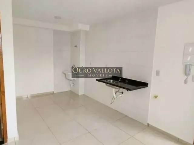 Apartamento 2 quartos e 1 banheiro, à venda, no bairro Chácara Califórnia em São Paulo