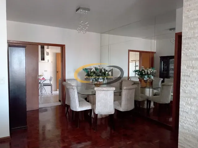 Apartamento com 149m² 3 quartos e 1 banheiro, à venda, no bairro Centro em Londrina
