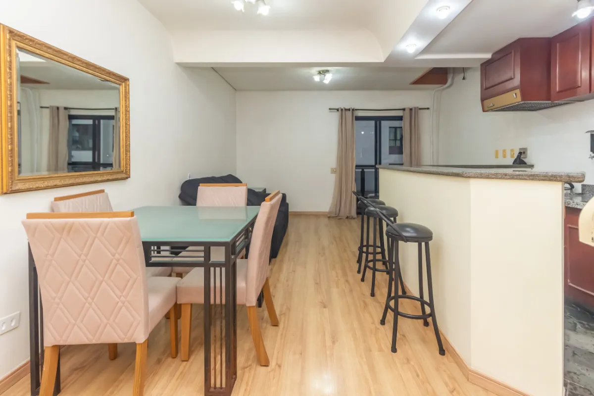 Apartamento para venda em Moema com 1 quarto, 52m²
