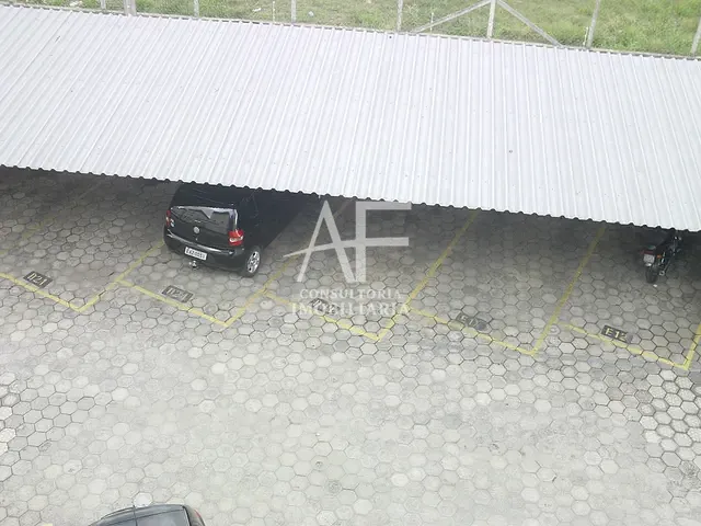 Apartamento com 56m² 2 quartos e 1 banheiro, à venda, no bairro Parque São Luís em Taubaté