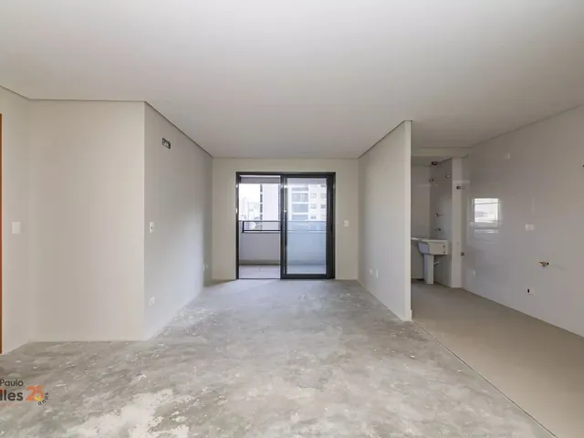 Apartamento 3 quartos e 2 banheiros, à venda, no bairro Vila Izabel em Curitiba