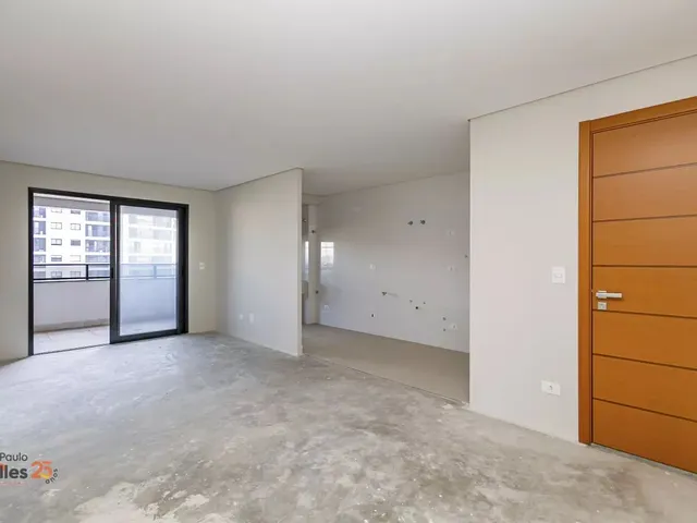 Apartamento 3 quartos e 2 banheiros, à venda, no bairro Vila Izabel em Curitiba