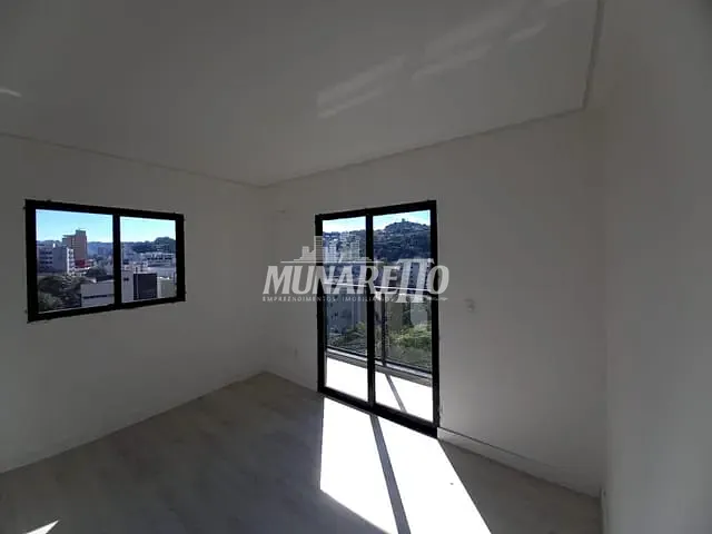 Apartamento com 76m² 2 quartos e 1 banheiro, à venda, no bairro Cinquentenário em Concórdia