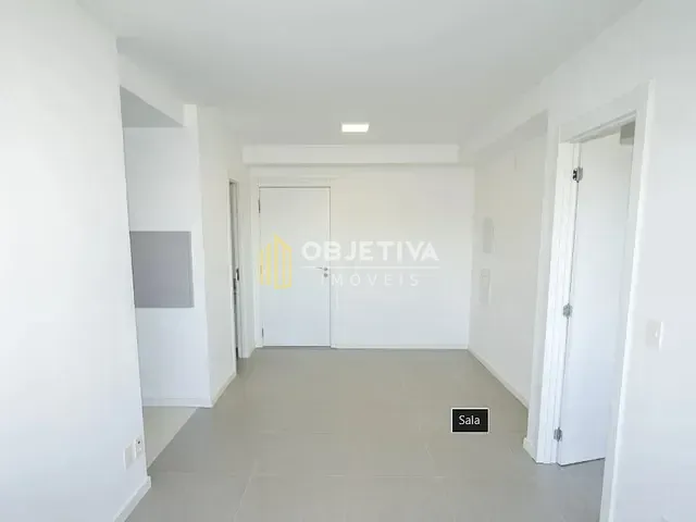 Apartamento 1 quarto e 2 banheiros, para alugar, no bairro Petrópolis em Porto Alegre