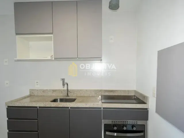 Apartamento 1 quarto e 2 banheiros, para alugar, no bairro Petrópolis em Porto Alegre