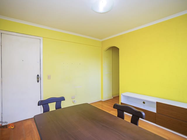 Apartamento 1 quarto e 1 banheiro, à venda, no bairro Centro em Curitiba