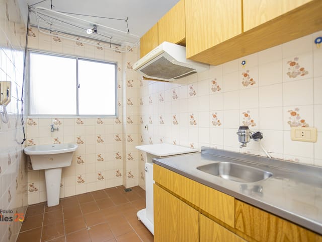 Apartamento 1 quarto e 1 banheiro, à venda, no bairro Centro em Curitiba