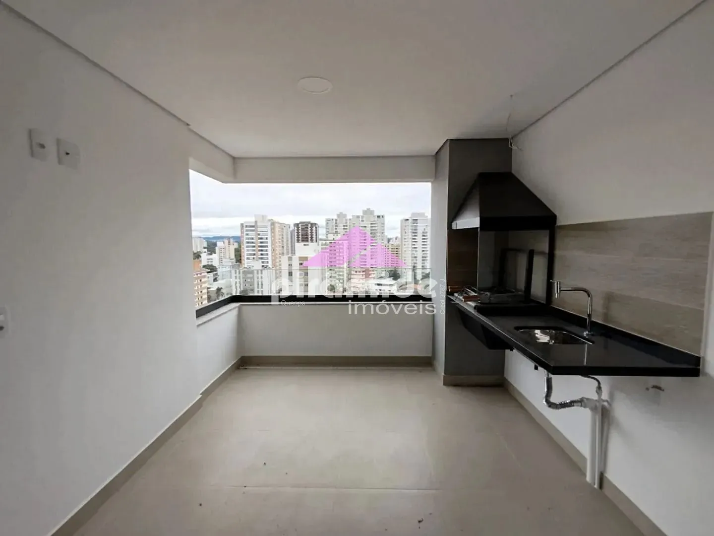 Apartamento, 3 quartos, 120 m² - Foto 2