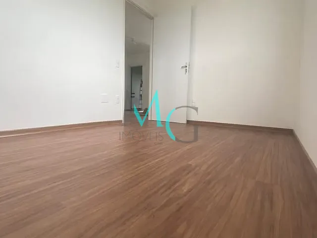 Apartamento 2 quartos e 1 banheiro, para alugar, no bairro Campo Grande em Rio de Janeiro