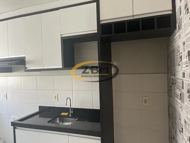Apartamento com 57m² 2 quartos e 1 banheiro, à venda, no bairro Conjunto Habitacional Doutor Farid Libos em Londrina