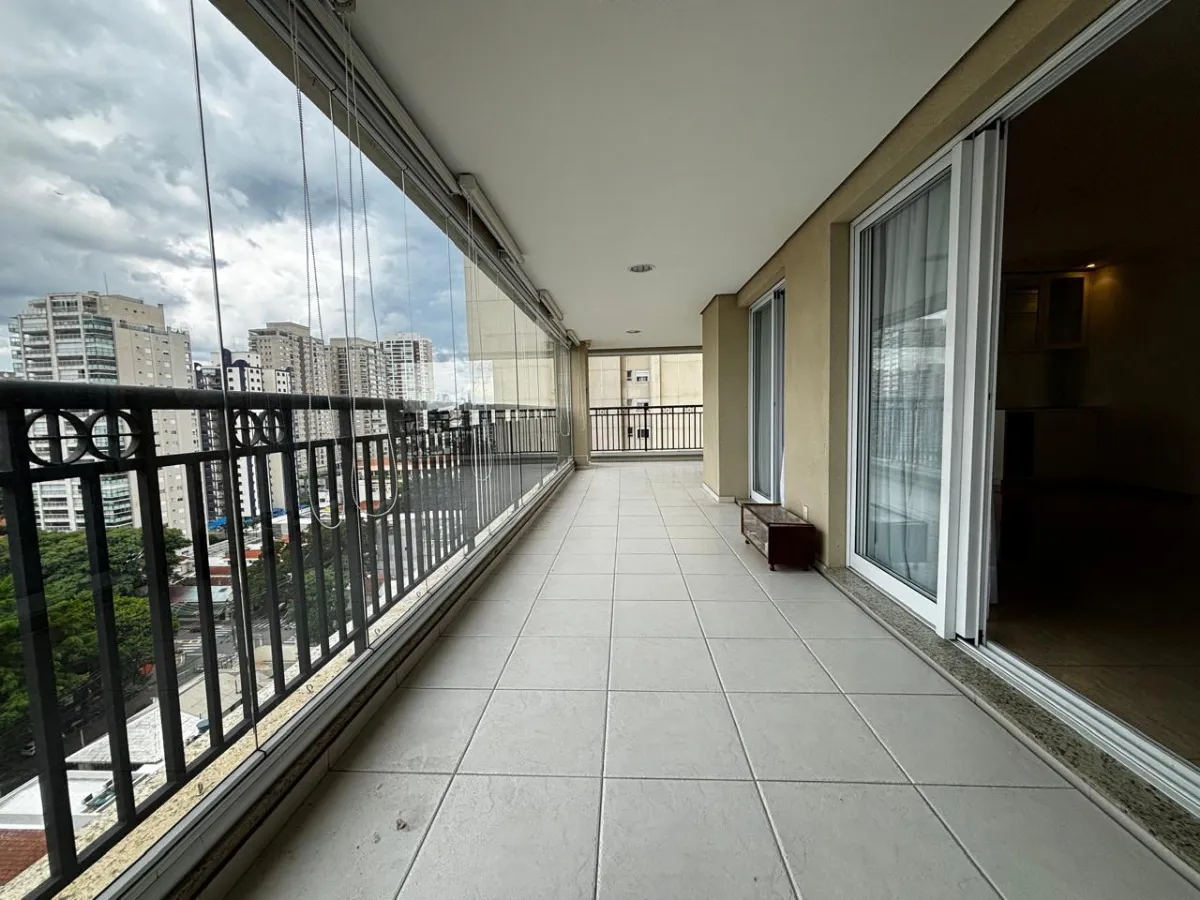Apartamento para venda em Vila Romana com 3 quartos, sendo 3 suítes, 223m²
