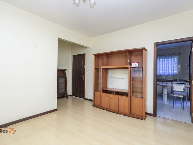 Apartamento 3 quartos e 3 banheiros, à venda, no bairro Vila Izabel em Curitiba