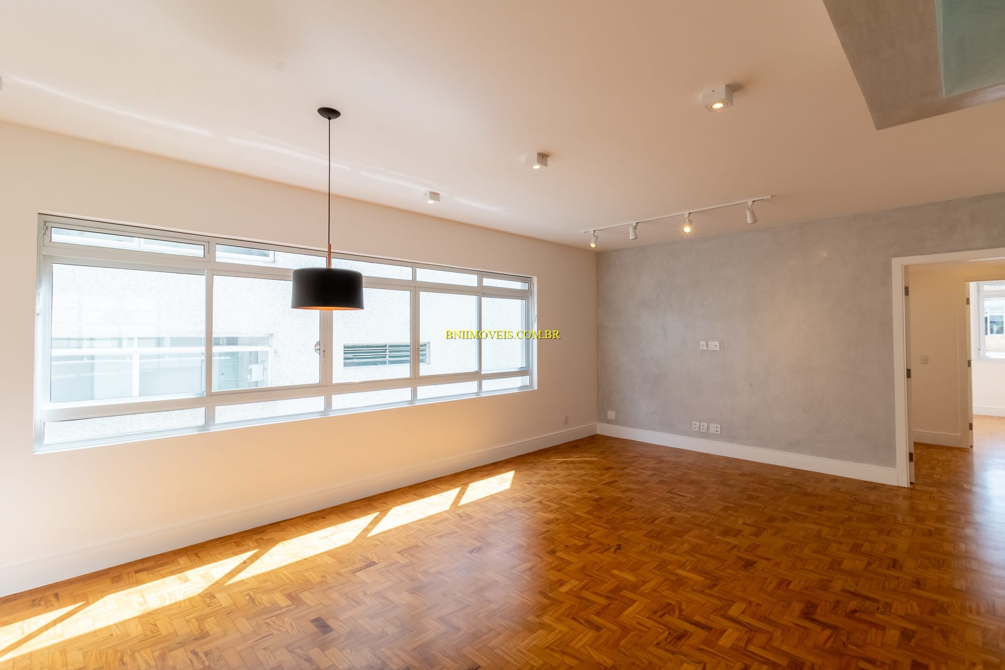 Apartamento, 3 quartos, 140 m² - Foto 2