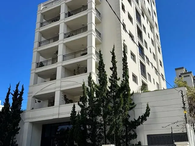 Apartamento 3 quartos e 2 banheiros, à venda, no bairro Cristo Redentor em Caxias do Sul