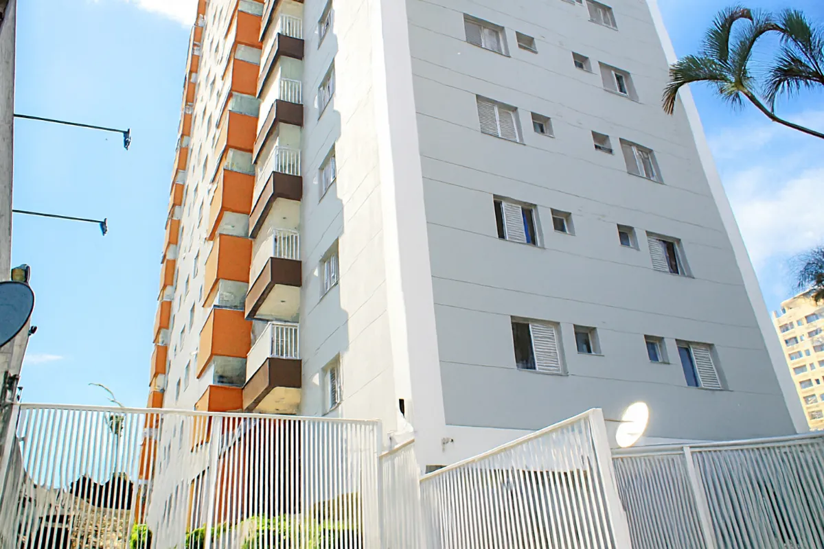 Apartamento para venda em Centro com 2 quartos, sendo 1 suíte, 52m²