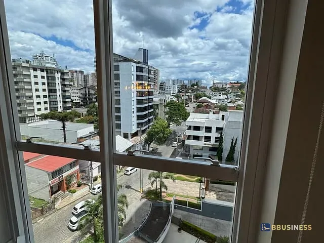 Apartamento 3 quartos e 2 banheiros, à venda, no bairro São Leopoldo em Caxias do Sul
