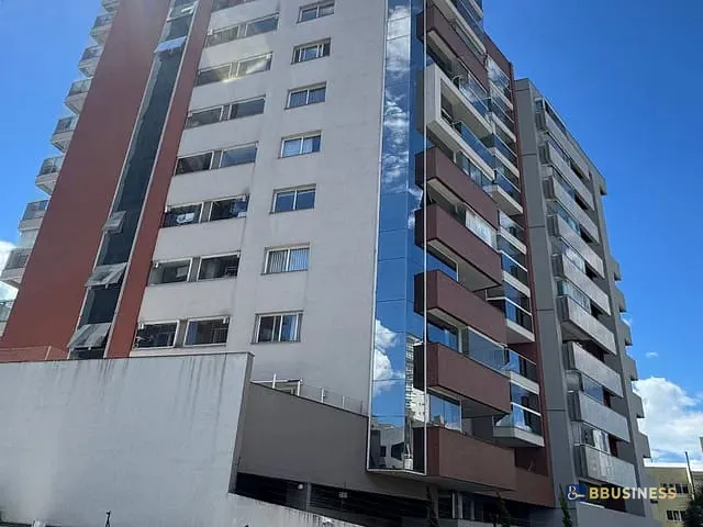 Apartamento 3 quartos e 2 banheiros, à venda, no bairro São Leopoldo em Caxias do Sul