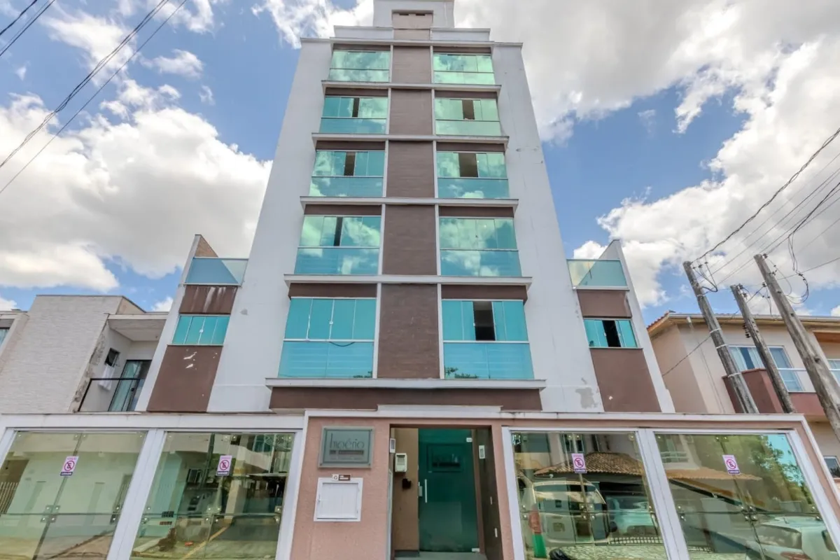 Apartamento para venda em Centro com 2 quartos, sendo 2 suítes, 70m²