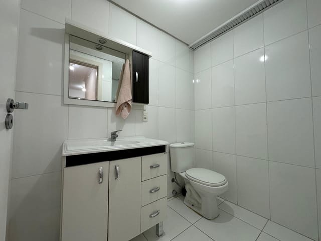 Apartamento 2 quartos e 1 banheiro, à venda, no bairro Centro em Caxias do Sul