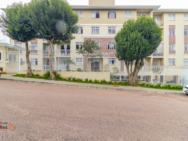 Apartamento 2 quartos e 2 banheiros, à venda, no bairro Sítio Cercado em Curitiba