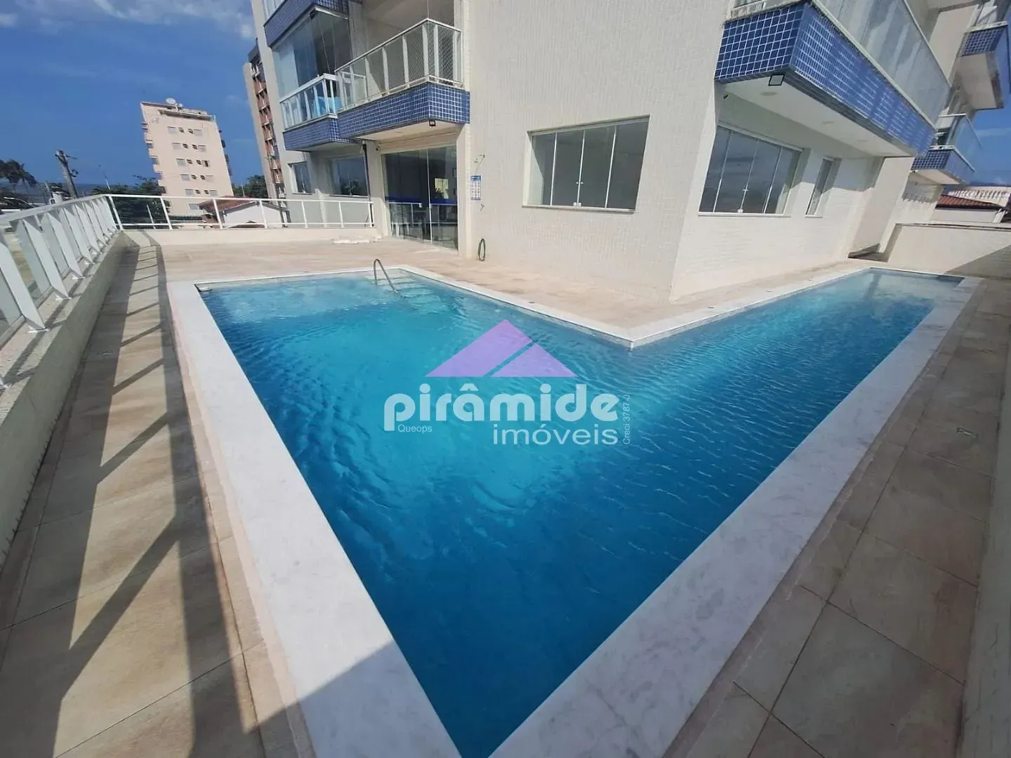 Apartamento, 3 quartos, 130 m² - Foto 1
