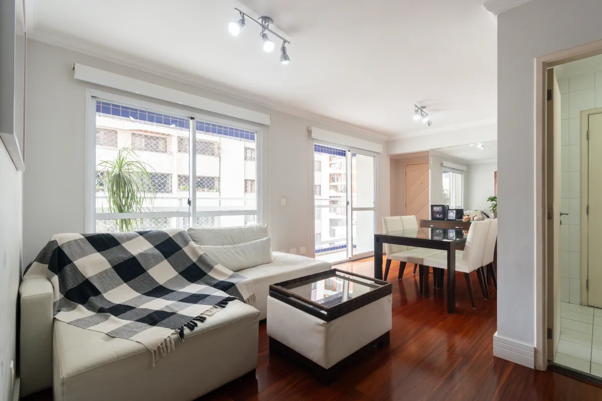 Apartamento para venda em Pinheiros com 3 quartos, sendo 1 suíte, 94m²