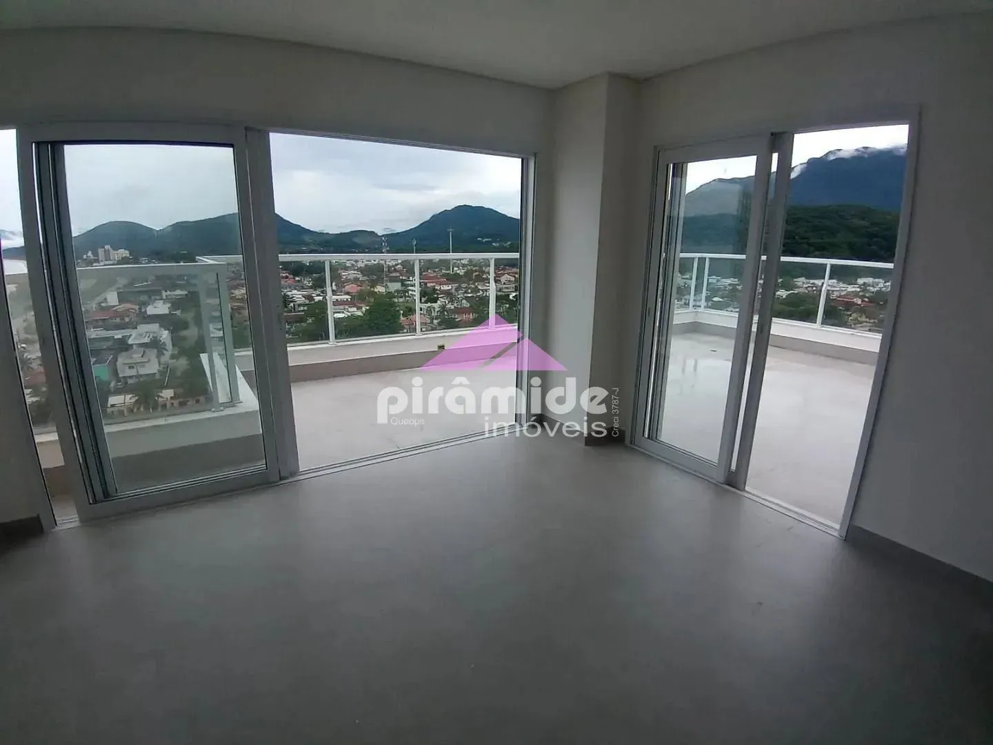Apartamento, 3 quartos, 192 m² - Foto 3