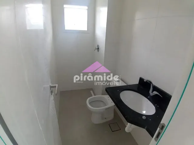 Apartamento com 224m² 3 quartos e 3 banheiros, à venda, no bairro Balneário Copacabana em Caraguatatuba