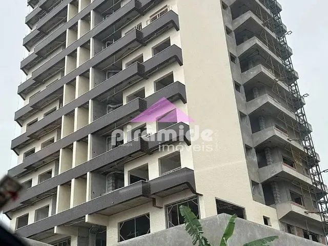 Apartamento com 224m² 3 quartos e 3 banheiros, à venda, no bairro Balneário Copacabana em Caraguatatuba