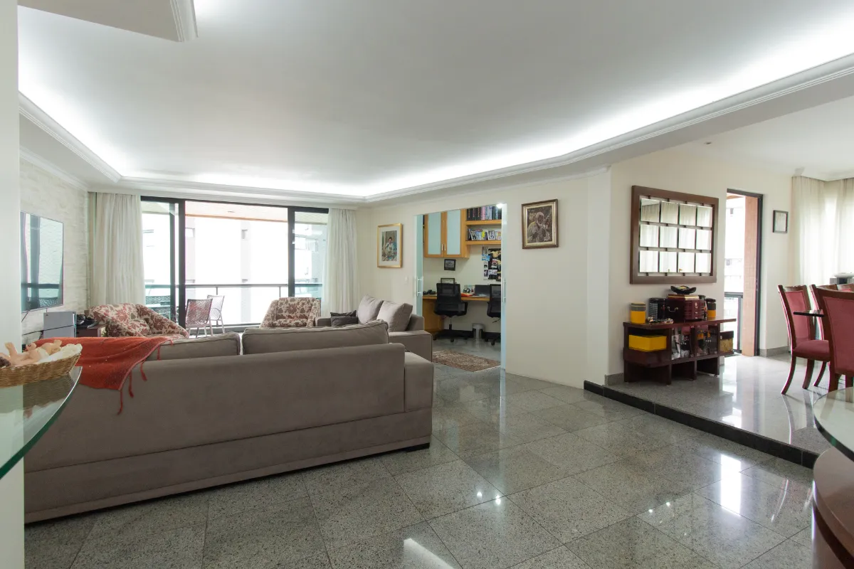 Apartamento para venda em Chácara Klabin com 5 quartos, sendo 4 suítes, 300m²