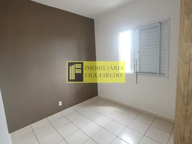 Apartamento 2 quartos e 2 banheiros, para alugar, no bairro Pinheiros em São José do Rio Preto