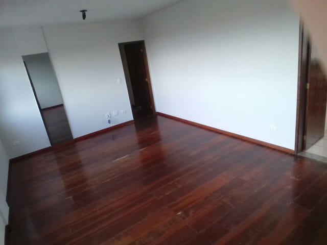 Foto do Apartamento - Apartamento à Venda, 03 quartos (01 suite), Sacada, 120 m²util, 02 vagas de garagem, Centro, Londrina, PR | ZBM NEGOCIOS IMOBILIARIOS