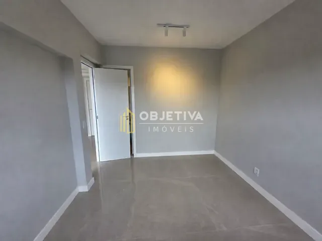 Apartamento 1 quarto e 1 banheiro, para alugar, no bairro Passo da Areia em Porto Alegre