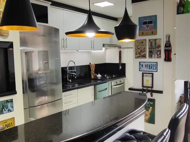 Apartamento com 15m² 2 quartos e 2 banheiros, à venda, no bairro Sanvitto em Caxias do Sul