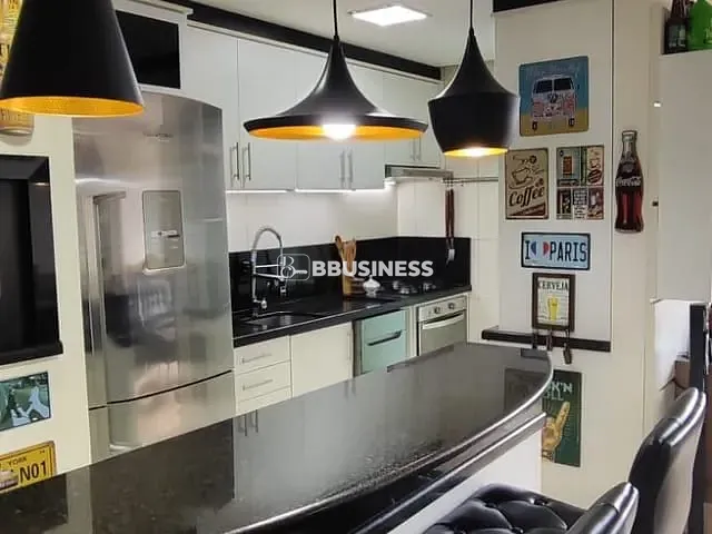 Apartamento com 15m² 2 quartos e 2 banheiros, à venda, no bairro Sanvitto em Caxias do Sul