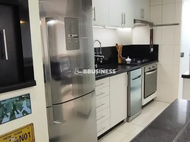 Apartamento com 15m² 2 quartos e 2 banheiros, à venda, no bairro Sanvitto em Caxias do Sul