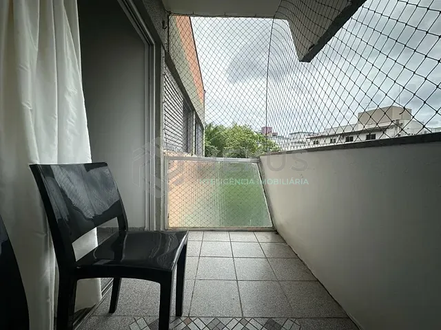 Apartamento 3 quartos e 2 banheiros, à venda ou para alugar, no bairro Enseada em Guarujá