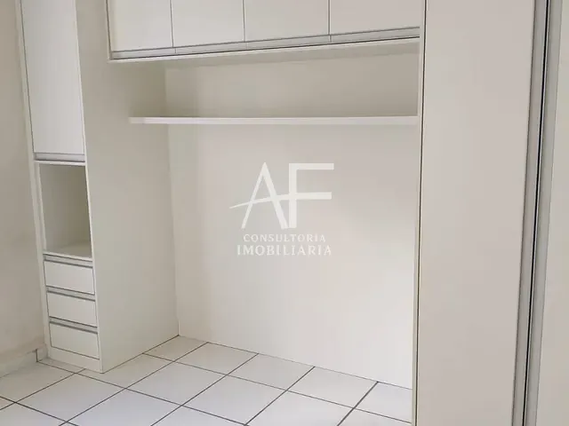 Apartamento 2 quartos e 1 banheiro, à venda, no bairro Vila dos Comerciários I em Taubaté