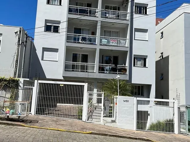 Apartamento 2 quartos e 1 banheiro, à venda, no bairro Nossa Senhora da Saúde em Caxias do Sul
