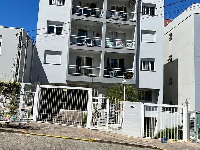 Apartamento 2 quartos e 1 banheiro, à venda, no bairro Nossa Senhora da Saúde em Caxias do Sul