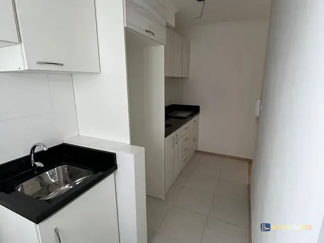 Apartamento 2 quartos e 1 banheiro, à venda, no bairro Nossa Senhora da Saúde em Caxias do Sul