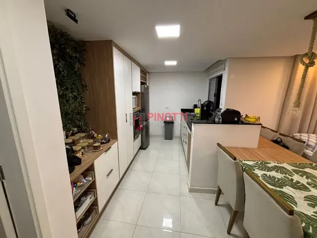 Apartamento 3 quartos e 2 banheiros, à venda, no bairro Jardim Calux em São Bernardo do Campo