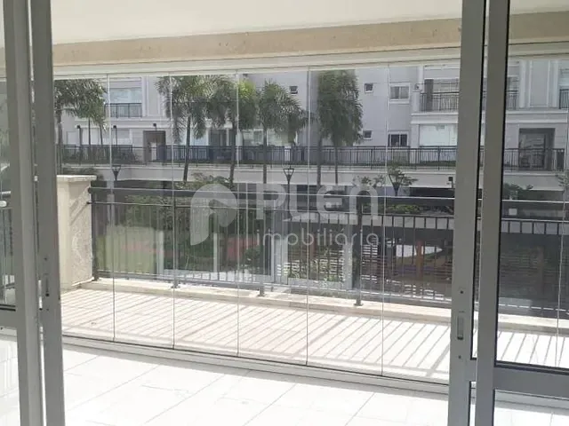 Apartamento 3 quartos e 3 banheiros, à venda, no bairro Vila Irmãos Arnoni em São Paulo