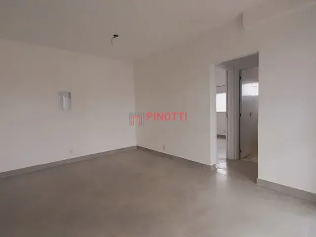 Apartamento 2 quartos e 2 banheiros, para alugar, no bairro Vila Dusi em São Bernardo do Campo