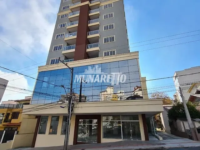 Apartamento com 172m² 3 quartos e 1 banheiro, à venda, no bairro Centro em Concórdia