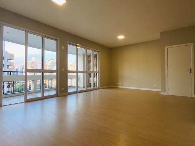 Foto do Apartamento - Apartamento à venda com 160m², 4 dormitórios, 3 vagas. Rua Iraí em Moema, São Paulo, SP | D+ Soluções Imobiliárias