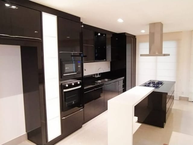 Apartamento com 295m² 3 quartos e 5 banheiros, para alugar, no bairro Gleba Palhano em Londrina
