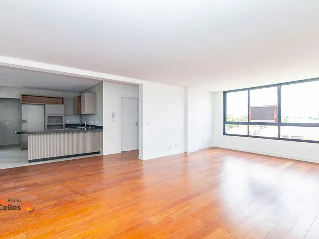 Apartamento 3 quartos e 5 banheiros, à venda, no bairro Hugo Lange em Curitiba