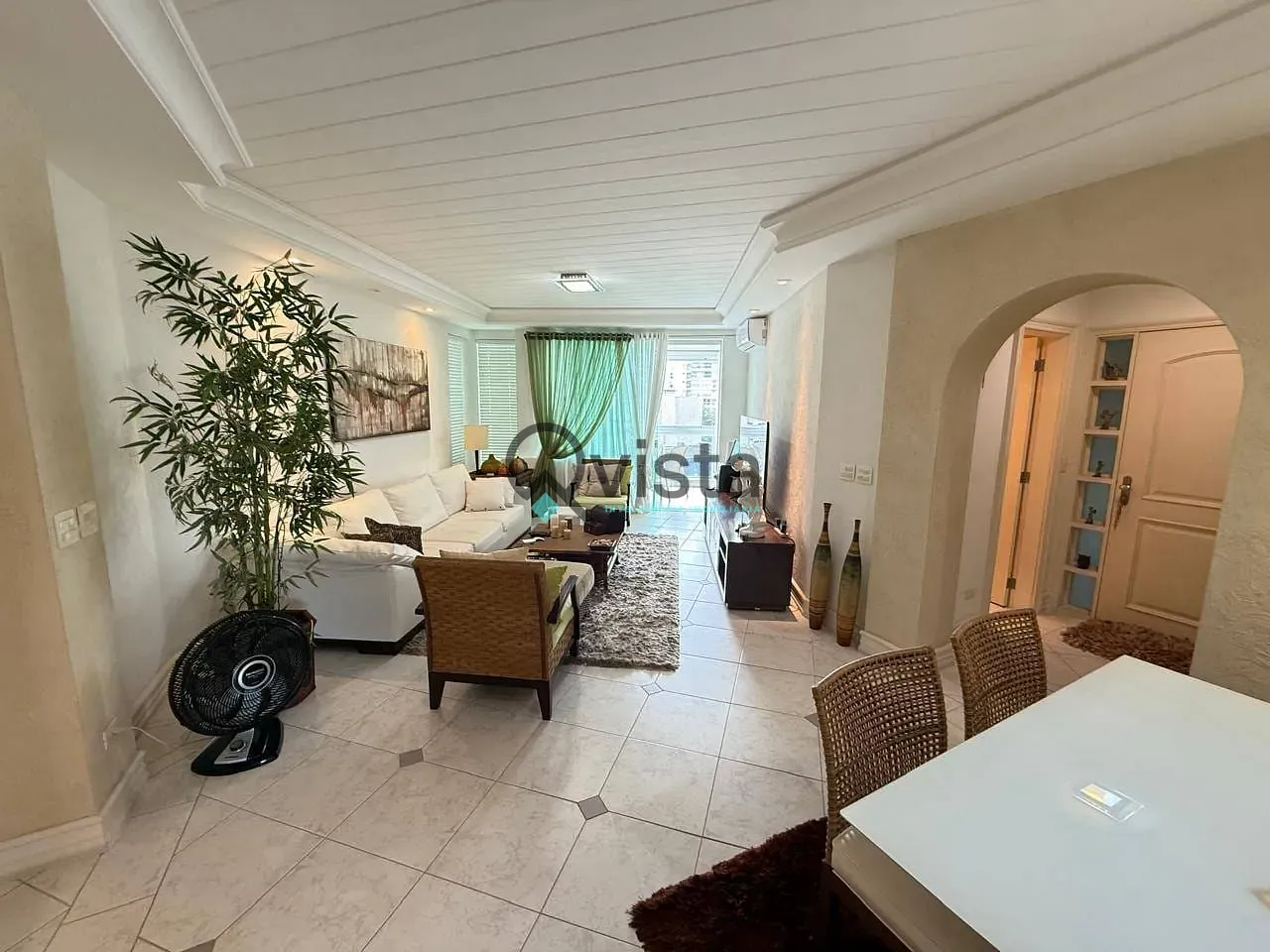 Apartamento, 3 quartos, 198 m² - Foto 1